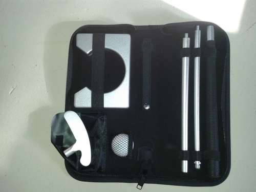 Indoor putting set